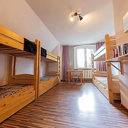 Schronisko Pttk Хостел
